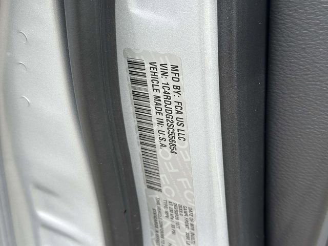 Used 2025 Dodge Durango GT AWD/4WD image 12
