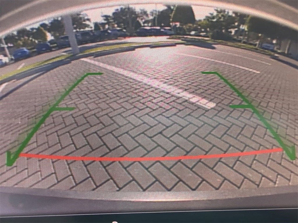 Used 2017 Volkswagen Tiguan Limited w/ Premium Package image 21