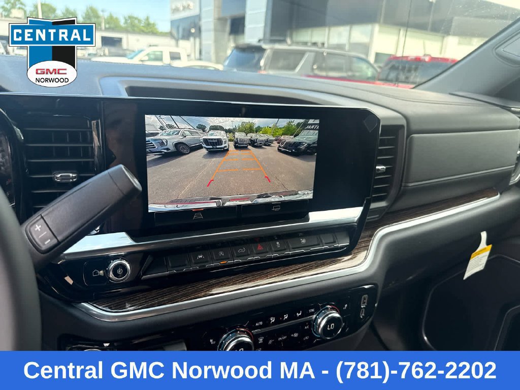 New 2026 GMC Sierra 1500 Elevation w/ Elevation Select Package AWD/4WD image 18
