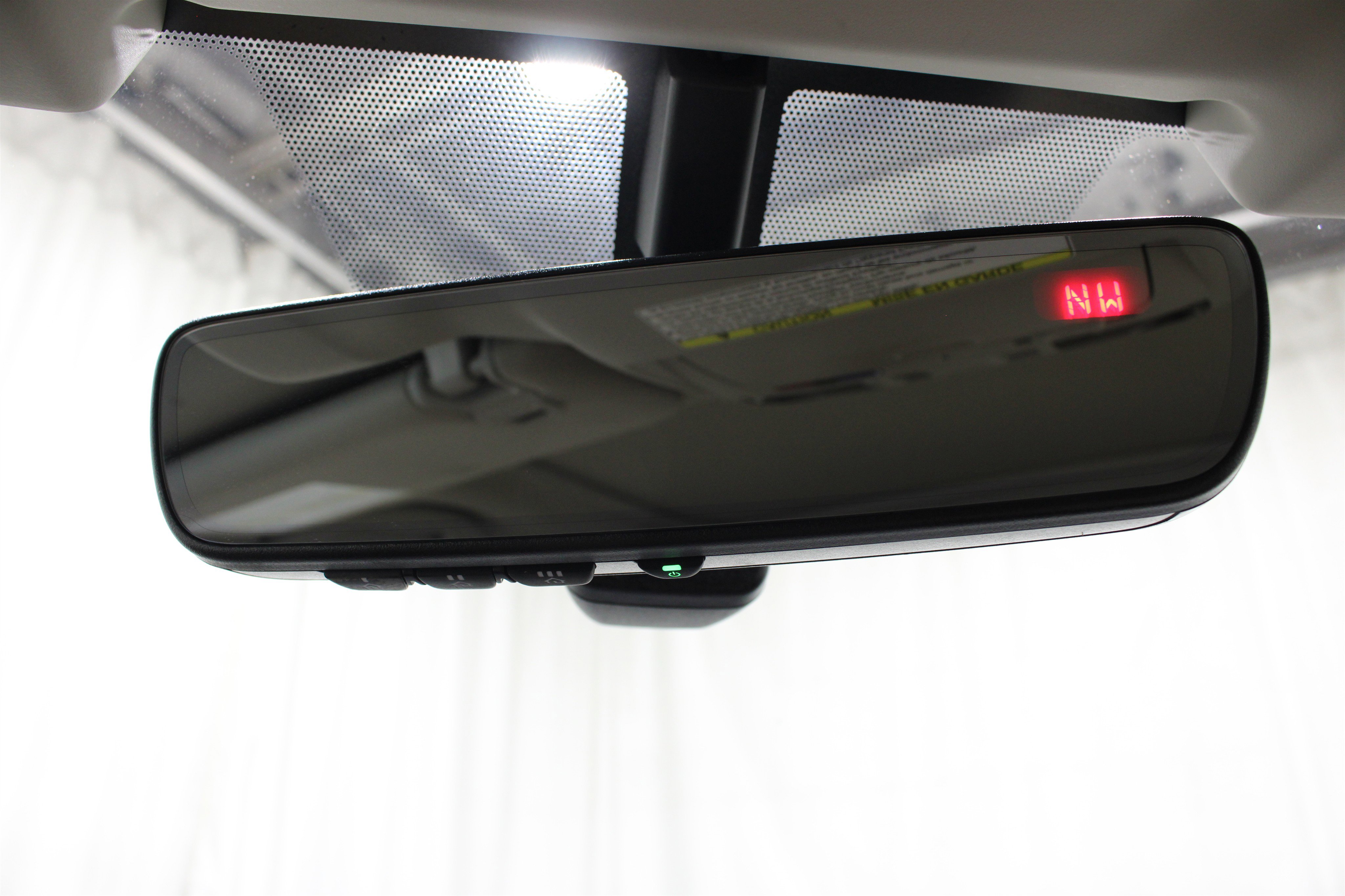 Used 2017 Subaru Outback 3.6R Limited image 19