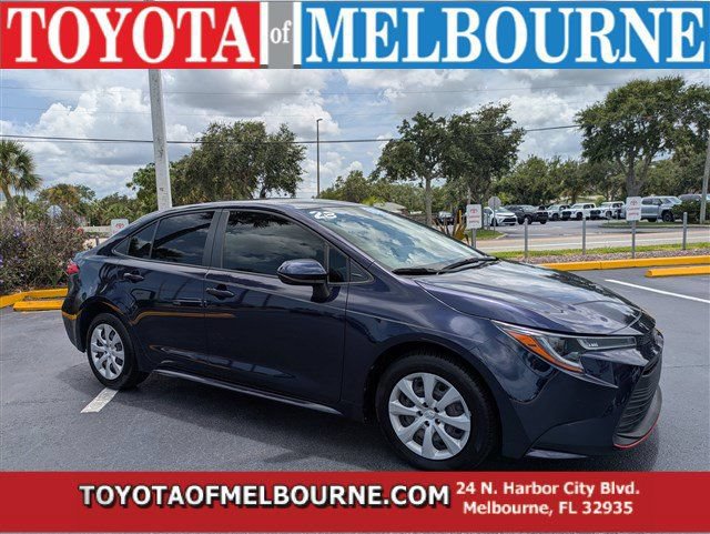 Used 2023 Toyota Corolla LE FWD image 1