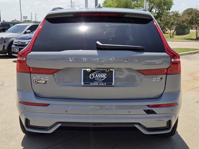 Used 2024 Volvo XC60 B5 Plus AWD/4WD image 5