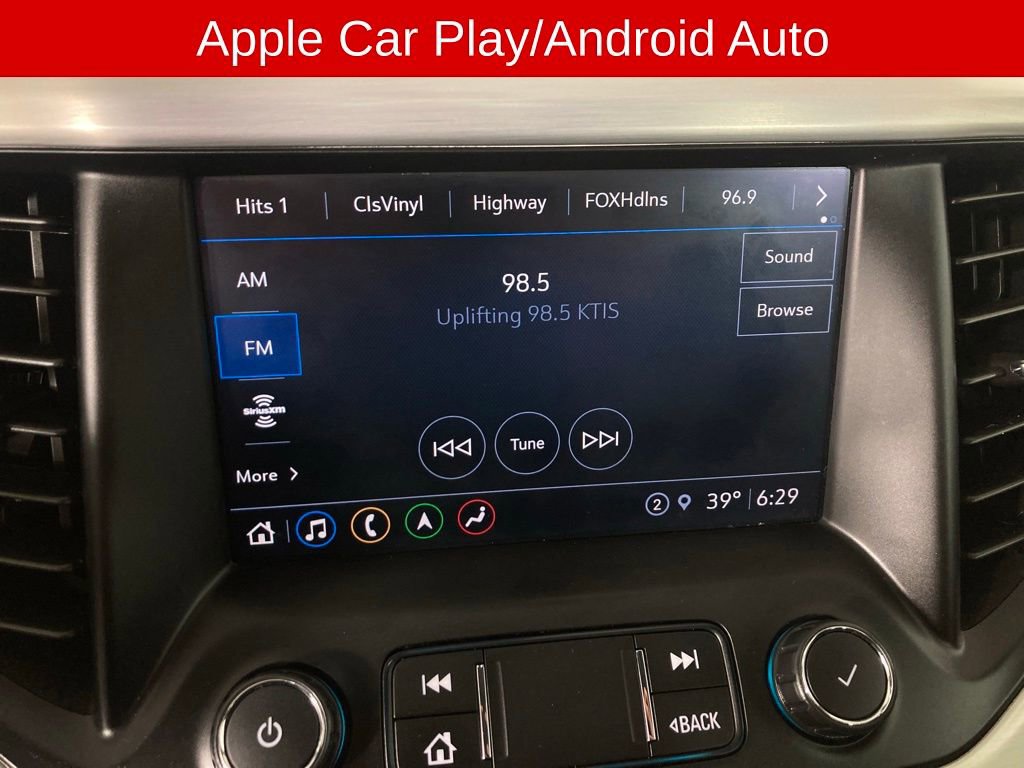 Used 2023 GMC Acadia SLE image 4