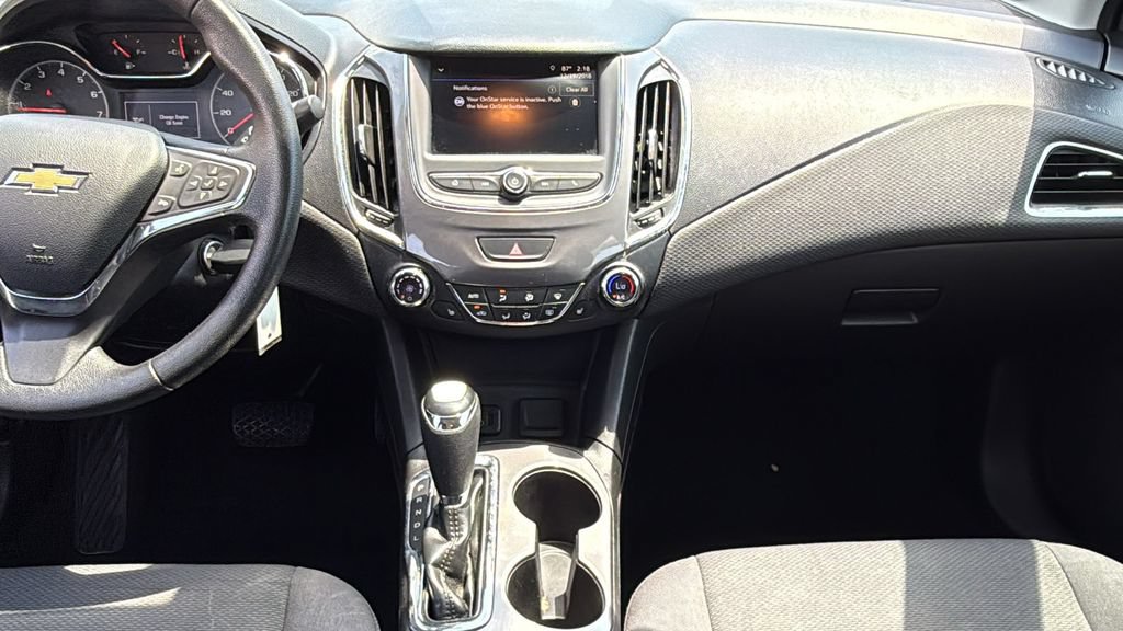 Used 2019 Chevrolet Cruze LT w/ LT Fleet Convenience Package FWD image 33