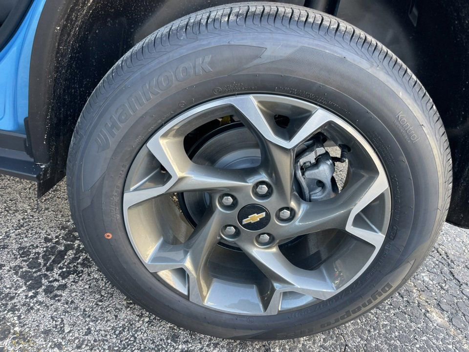 New 2025 Chevrolet Trax LT image 19