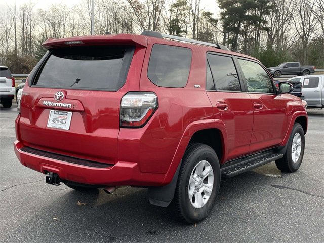 Used 2024 Toyota 4Runner SR5 Premium image 5