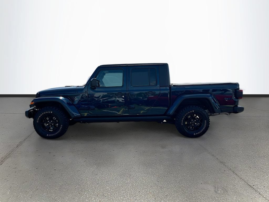 Certified 2025 Jeep Gladiator Sport AWD/4WD image 4