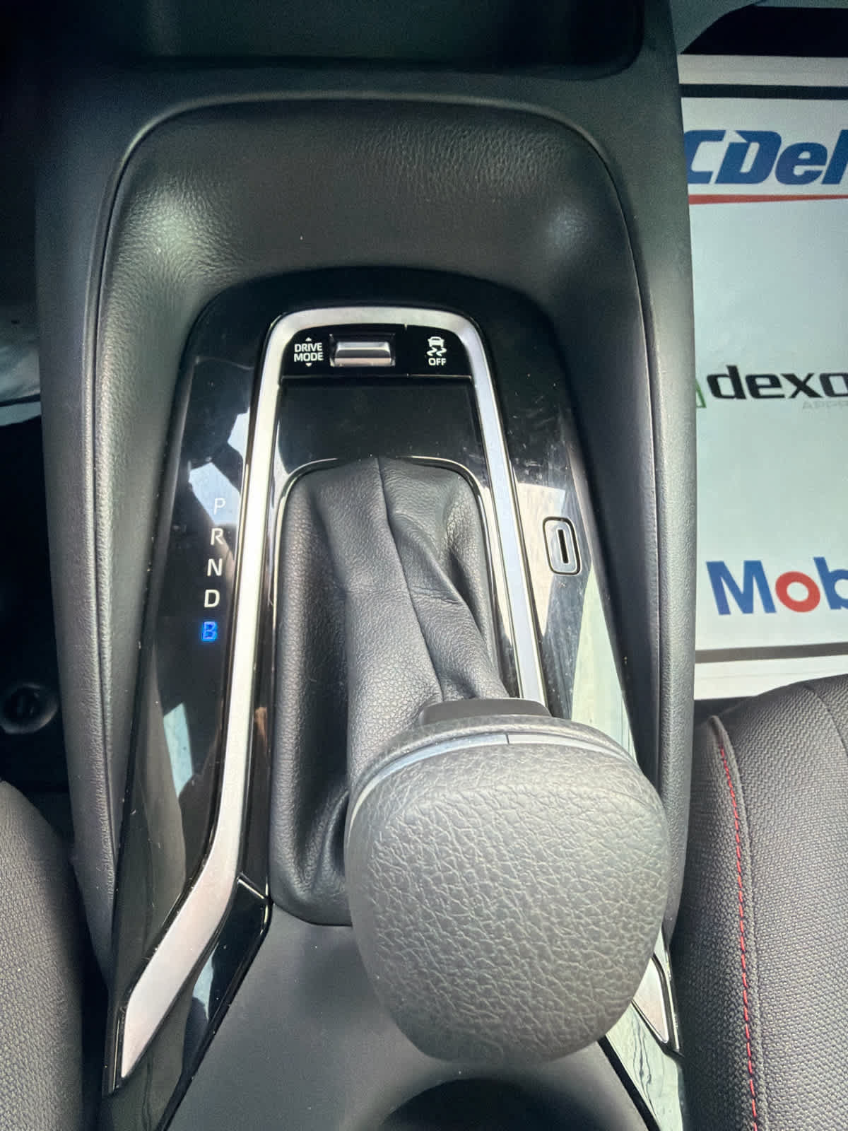 Used 2025 Toyota Corolla SE FWD image 17