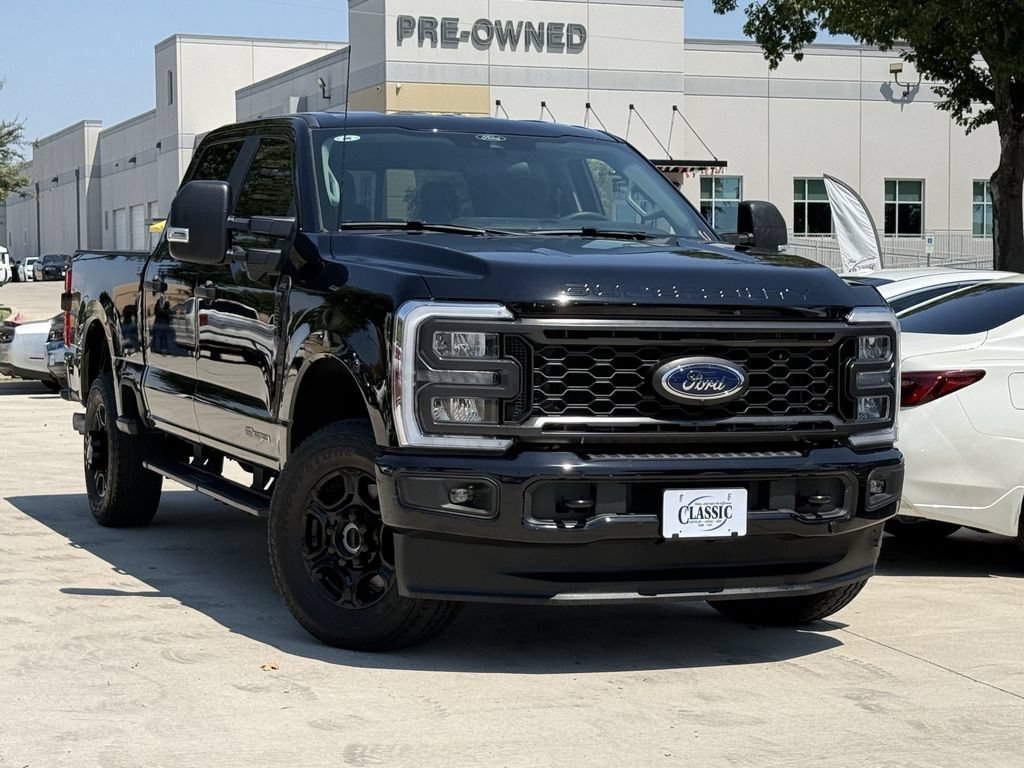 Used 2025 Ford F250 XL w/ STX Appearance Package AWD/4WD image 2