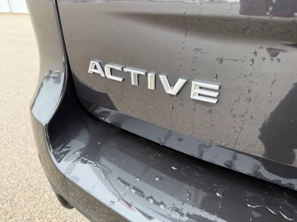 Used 2025 Ford Expedition Active AWD/4WD image 9