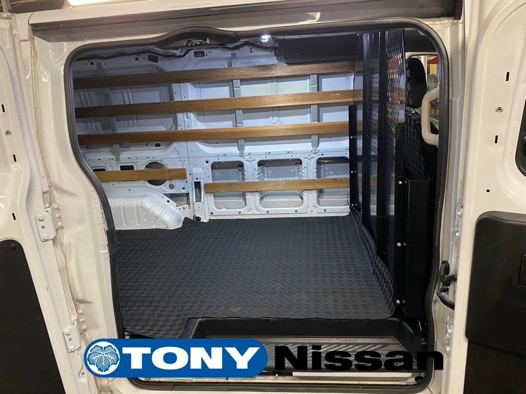 Used 2022 Ford Transit 250 Low Roof w/ Exterior Upgrade Package image 29
