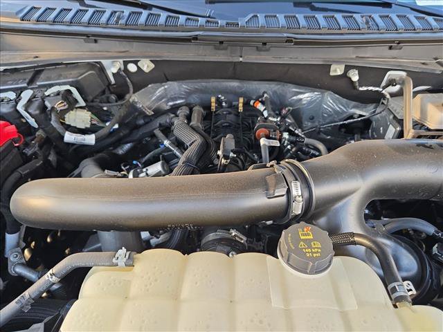 Used 2025 Ford Expedition Tremor AWD/4WD image 23