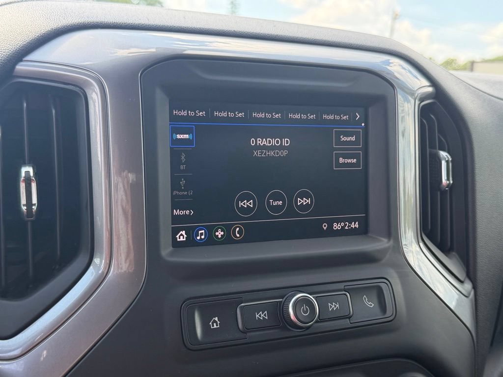 Used 2021 Chevrolet Silverado 1500 Custom Trail Boss AWD/4WD image 21