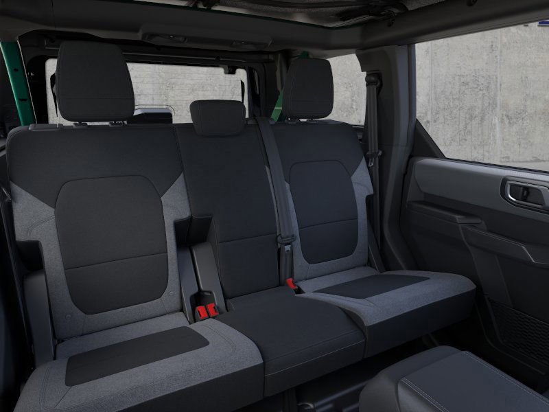 New 2025 Ford Bronco 4-Door image 15