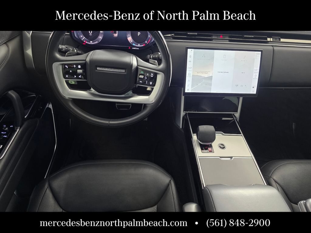 Used 2024 Land Rover Range Rover SE AWD/4WD image 13