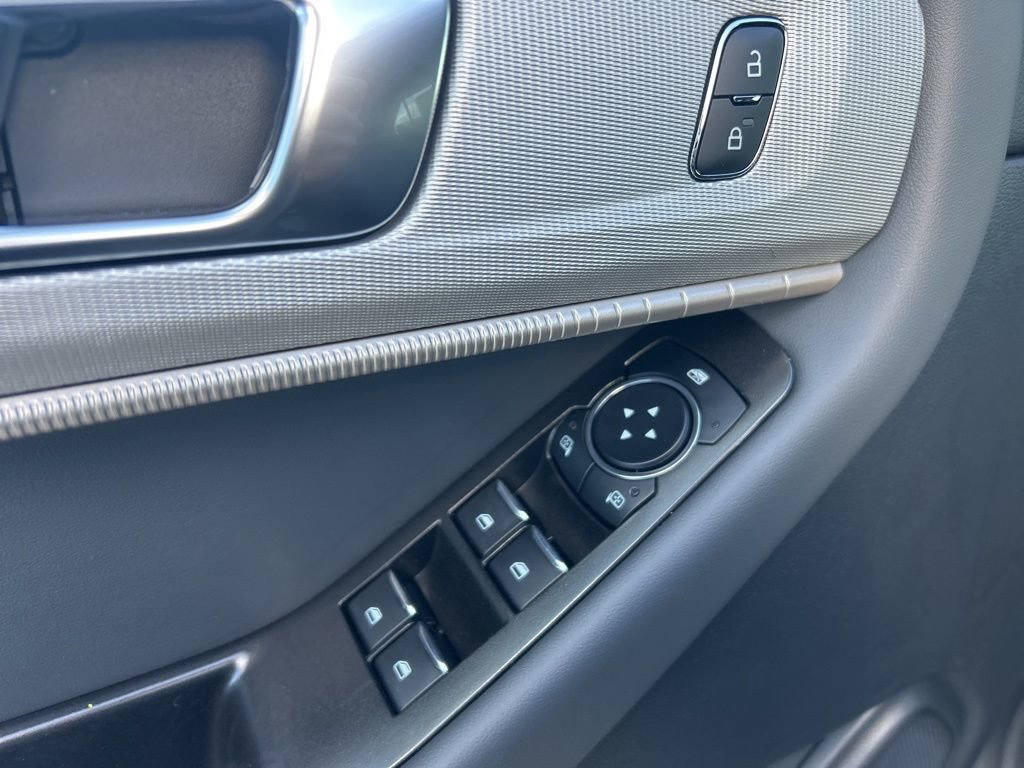 New 2026 Ford Explorer Active image 22