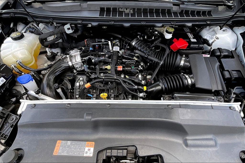 Used 2022 Ford Edge ST image 10