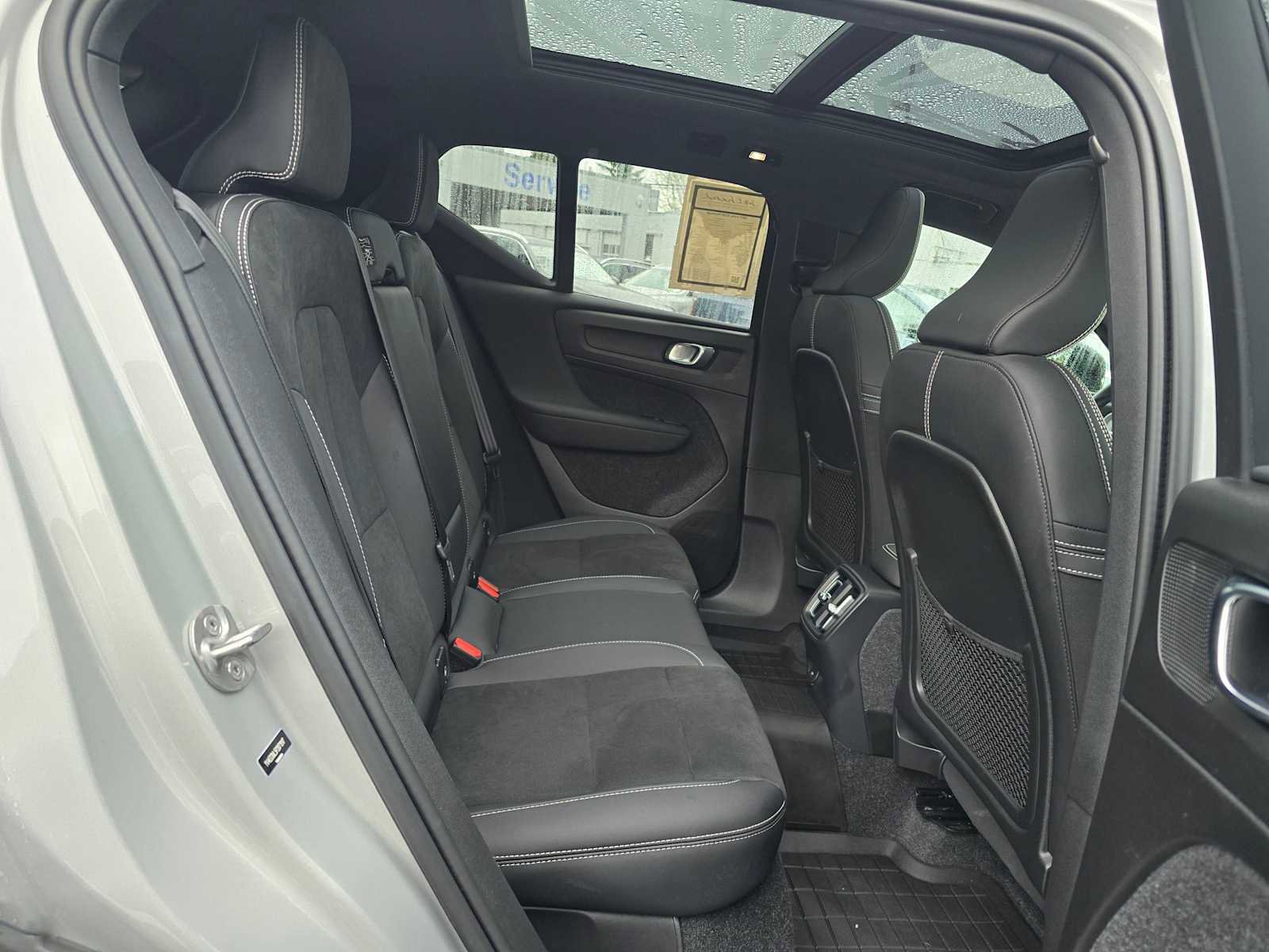 Certified 2023 Volvo XC40 Recharge Plus w/ Protection Package Premier image 23