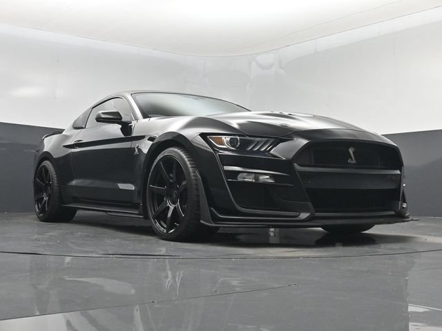 Used 2021 Ford Mustang Shelby GT500 w/ Technology Package RWD image 32