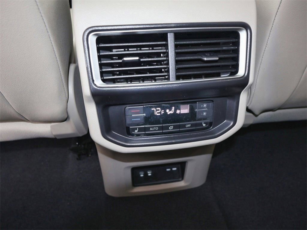 New 2026 Volkswagen Atlas SEL Premium R-Line image 19