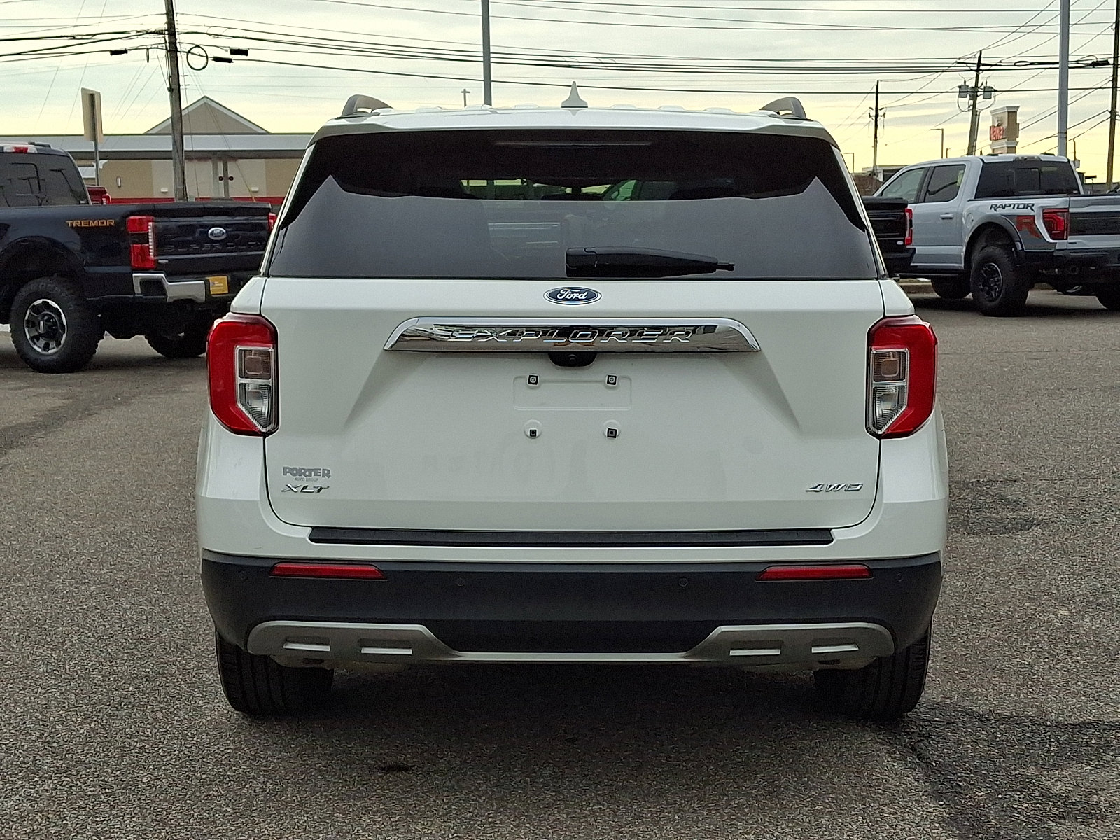 Certified 2023 Ford Explorer XLT w/ Equipment Group 202A image 9