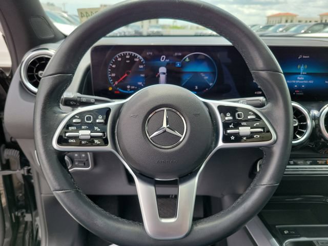 Used 2022 Mercedes-Benz GLB 250 image 28