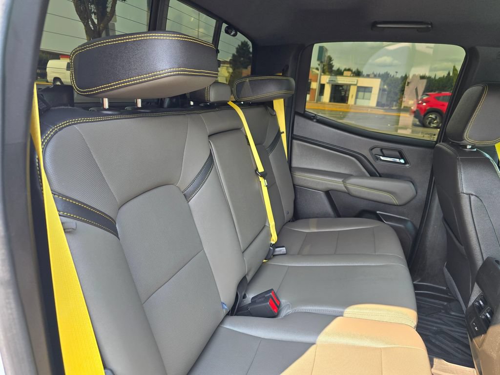 Used 2023 Chevrolet Colorado ZR2 w/ ZR2 Convenience Package III AWD/4WD image 13