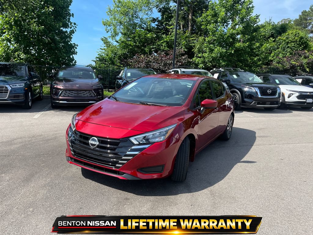 Used 2025 Nissan Versa SV w/ Trunk Package FWD image 4