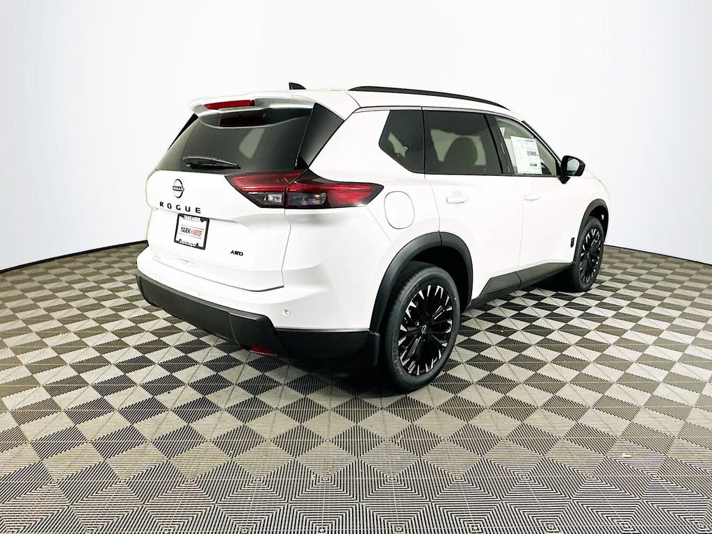 New 2026 Nissan Rogue Dark Armor AWD/4WD image 10