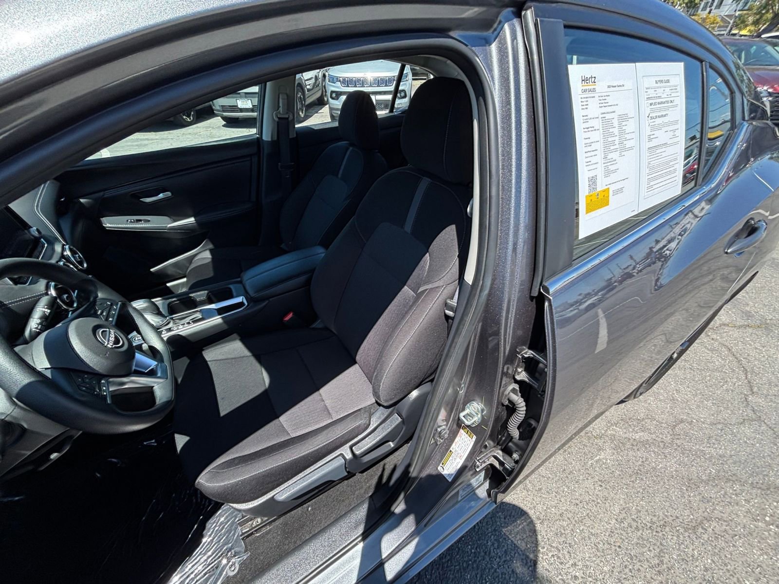 Used 2025 Nissan Sentra SV image 36