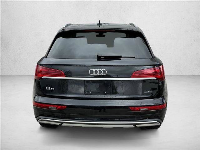 Used 2023 Audi Q5 2.0T Premium w/ Convenience Package AWD/4WD video 3