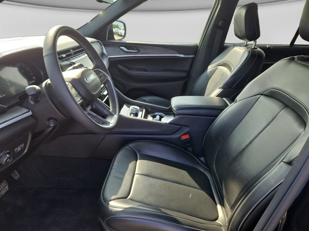 Used 2024 Jeep Grand Cherokee Limited w/ Luxury Tech Group II AWD/4WD image 20