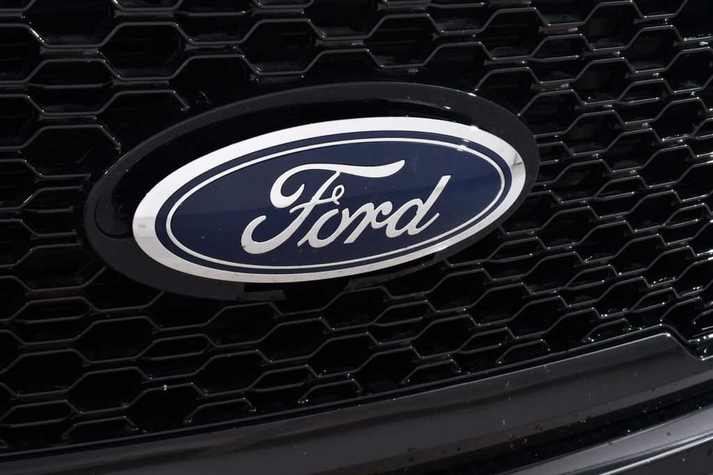 Used 2020 Ford F150 XLT w/ Equipment Group 302A Luxury AWD/4WD image 20