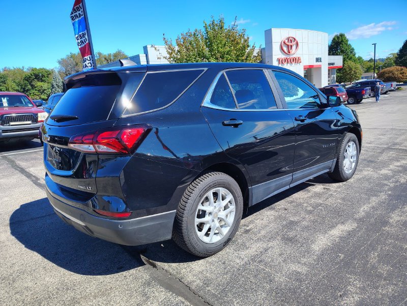 Used 2022 Chevrolet Equinox LT AWD/4WD image 4