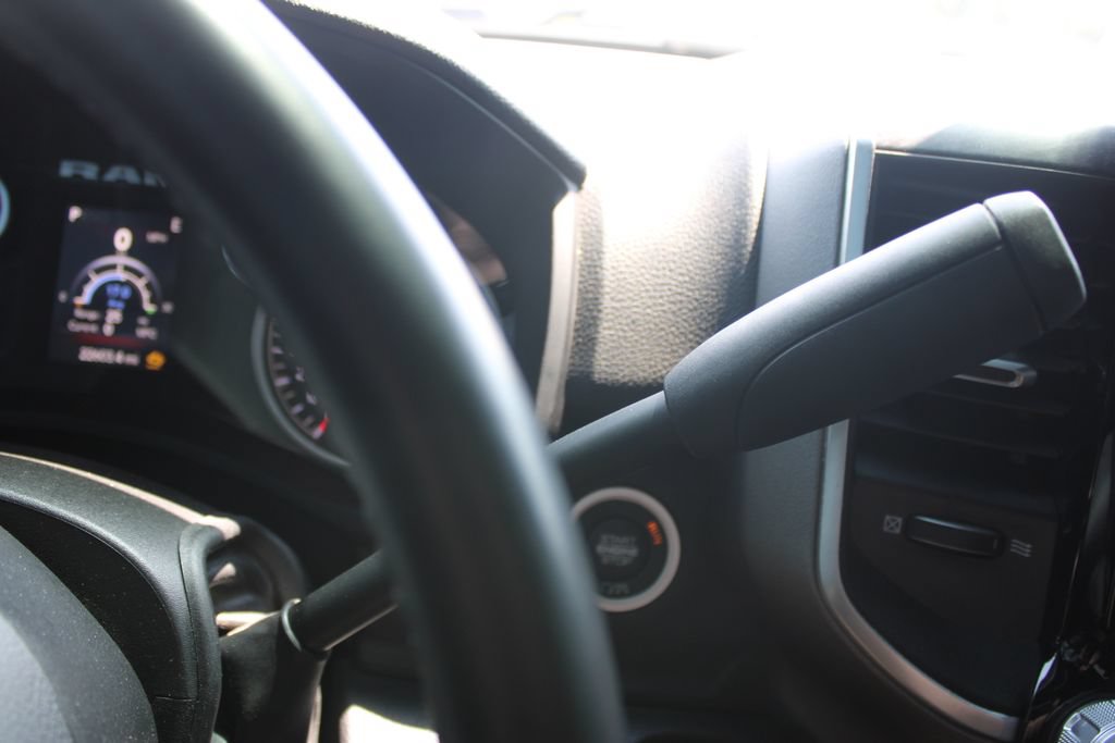 Used 2024 RAM 2500 Big Horn w/ Night Edition AWD/4WD image 41