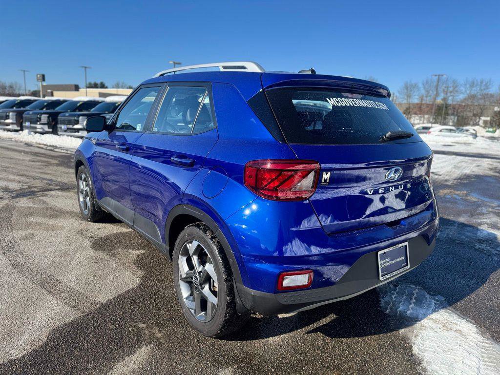 New 2025 Hyundai Venue Limited image 6
