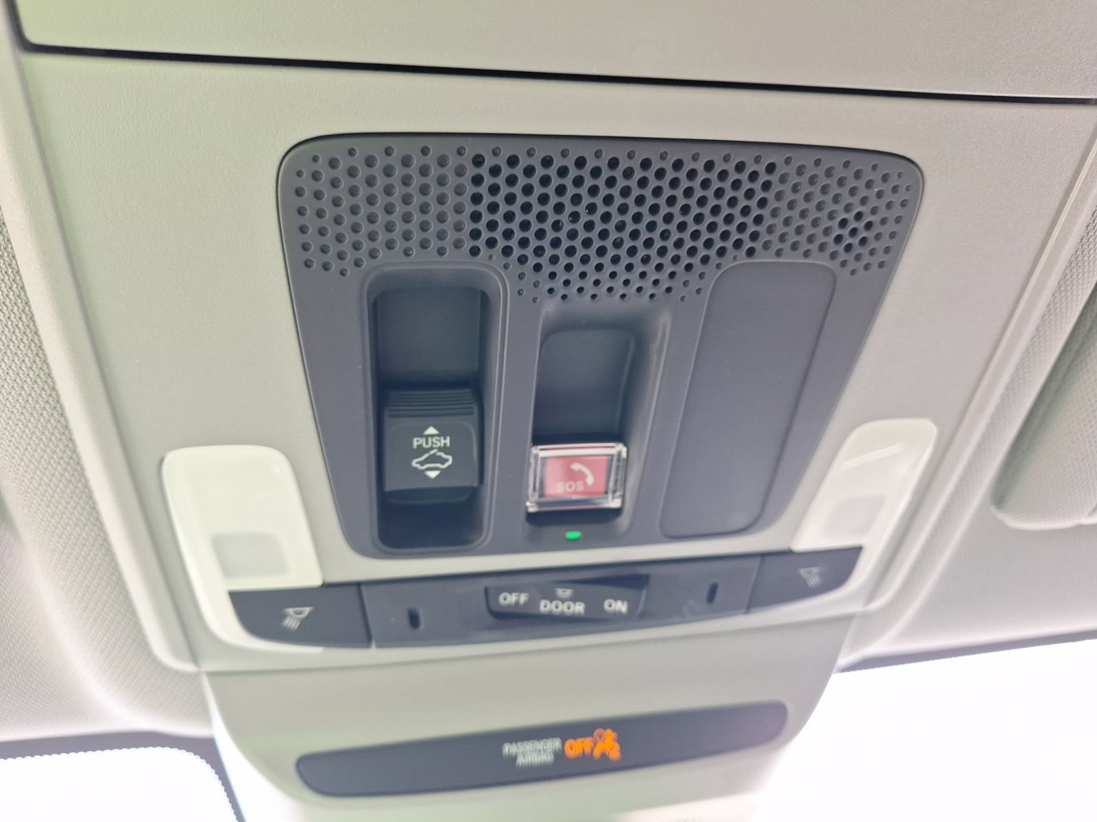Used 2025 Acura ADX FWD image 27