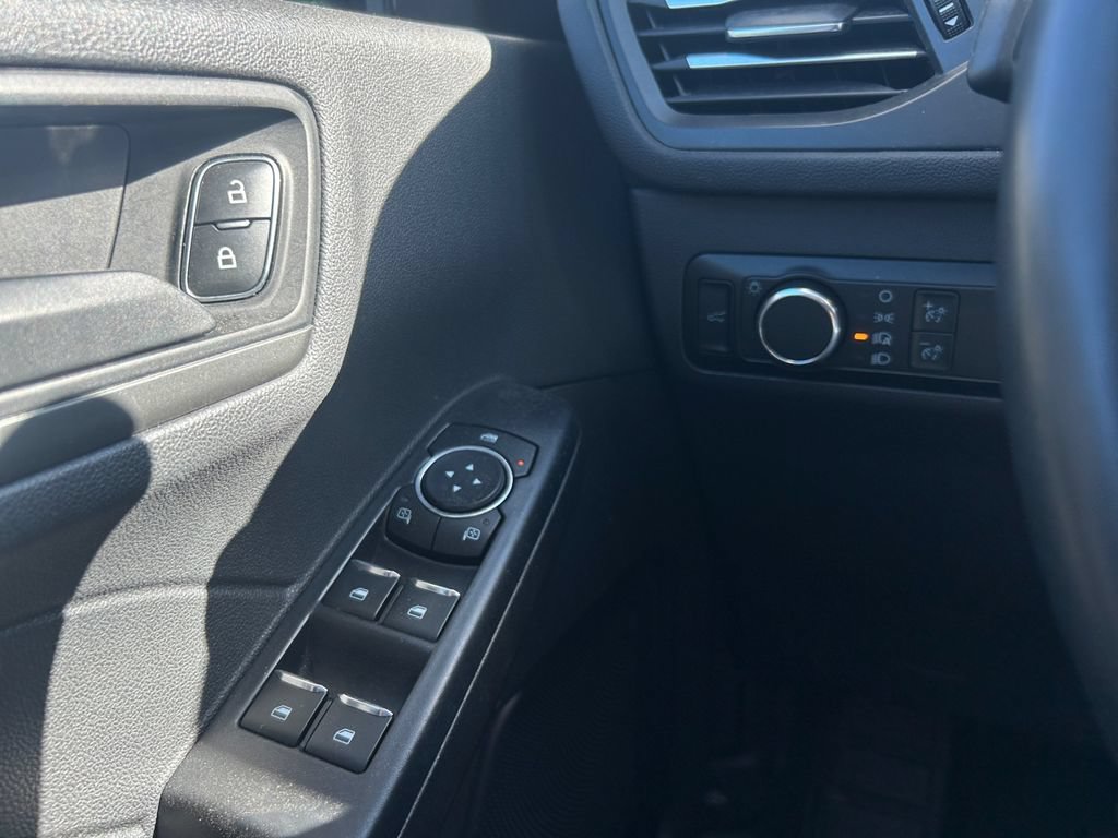 Used 2024 Ford Escape Active AWD/4WD image 22