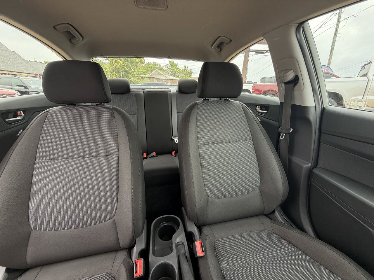 Used 2021 Hyundai Accent SE FWD image 37
