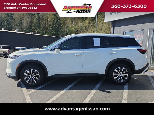 Used 2024 INFINITI QX60 Pure AWD/4WD image 2