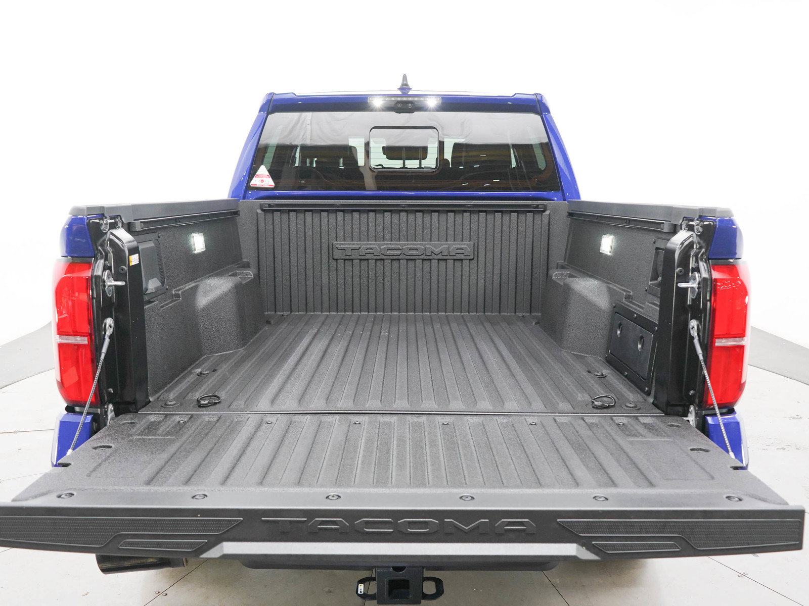 Used 2025 Toyota Tacoma TRD Off-Road w/ TRD Off Road Premium Package AWD/4WD image 16