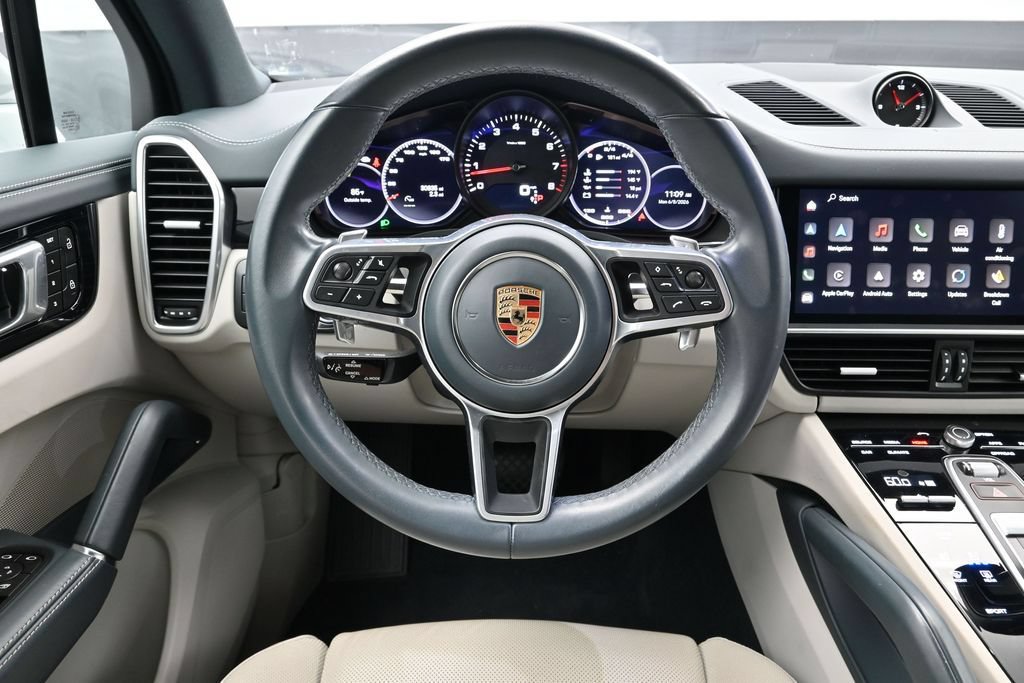Certified 2023 Porsche Cayenne AWD/4WD image 20
