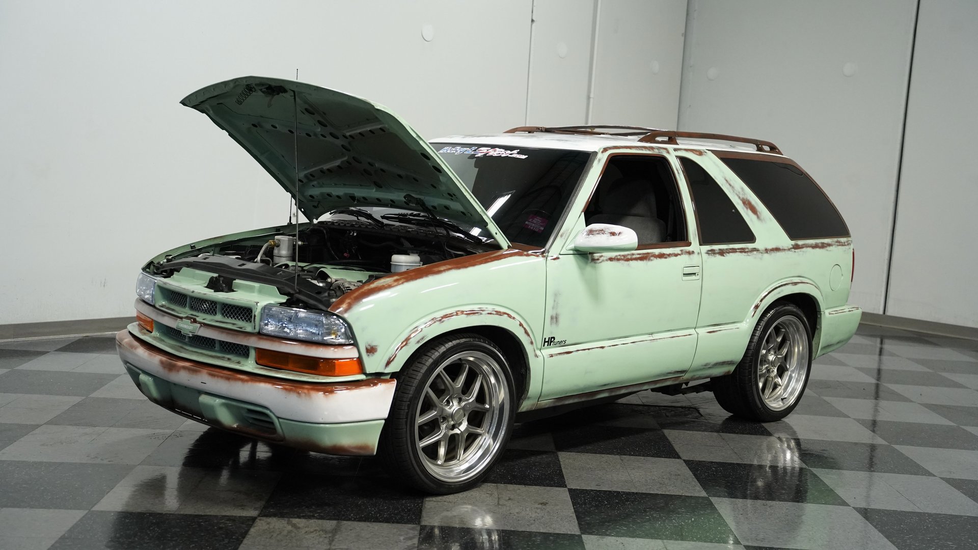 Used 2001 Chevrolet Blazer LS image 26