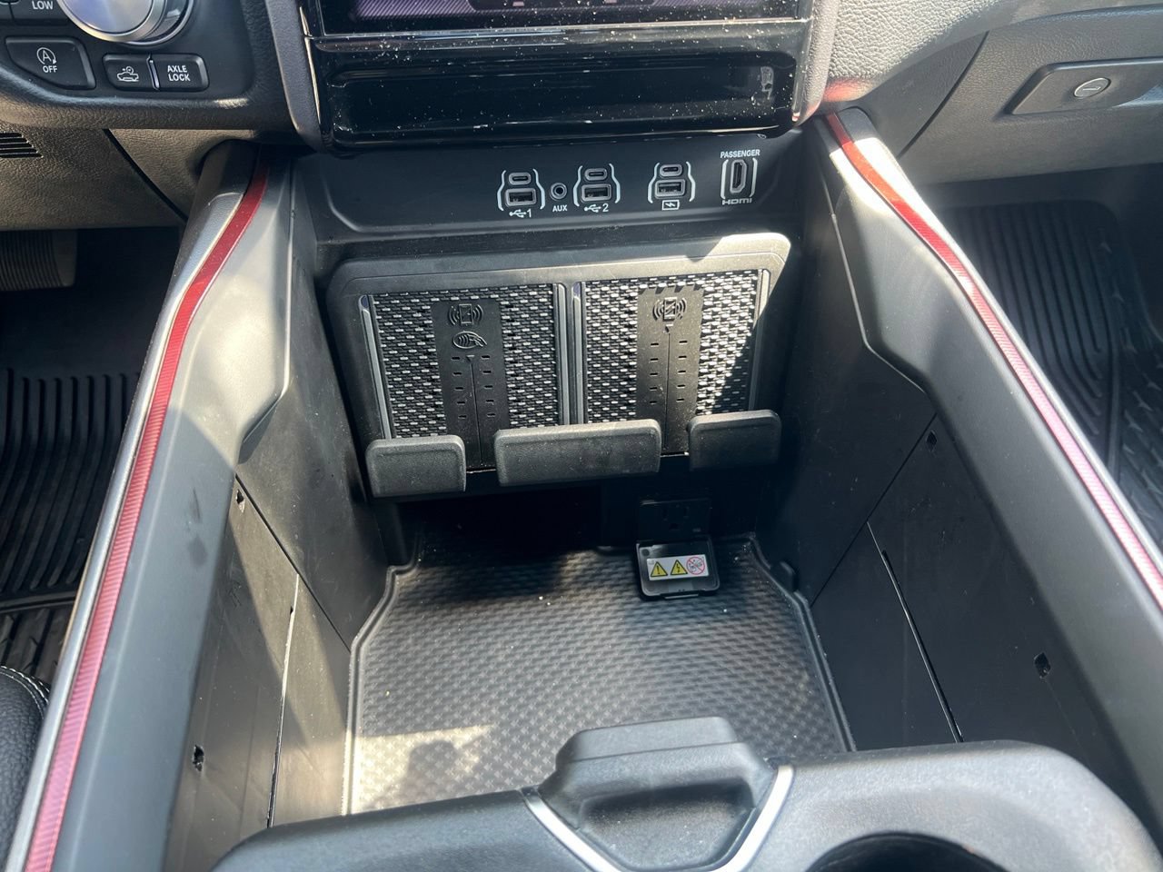 Used 2026 RAM 1500 Rebel w/ Rebel Level 2 Equipment Group AWD/4WD image 31