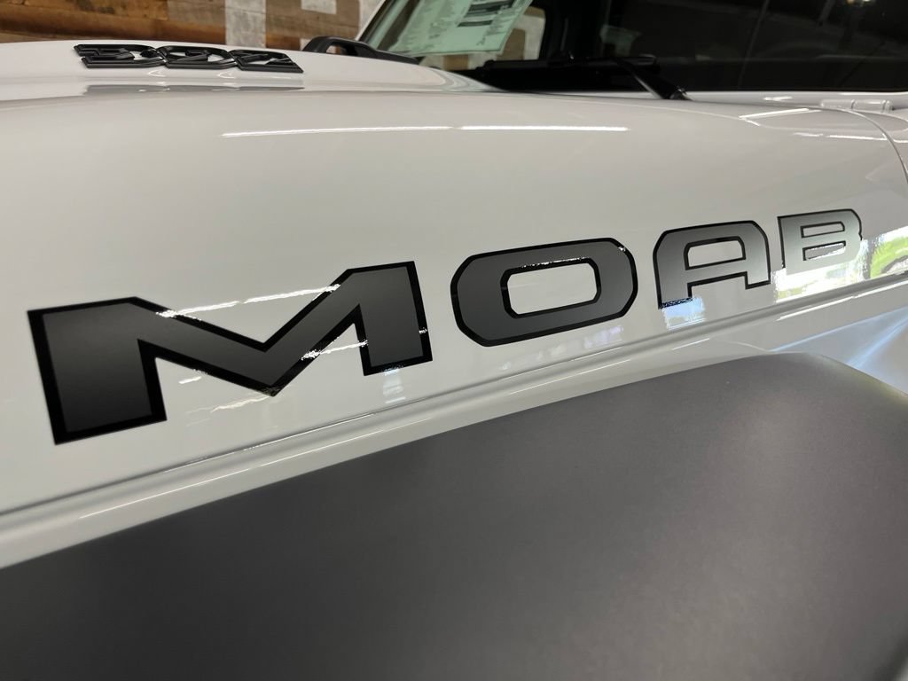 New 2026 Jeep Wrangler Unlimited Rubicon 392 w/ Quick Order Package 27X Moab AWD/4WD image 10