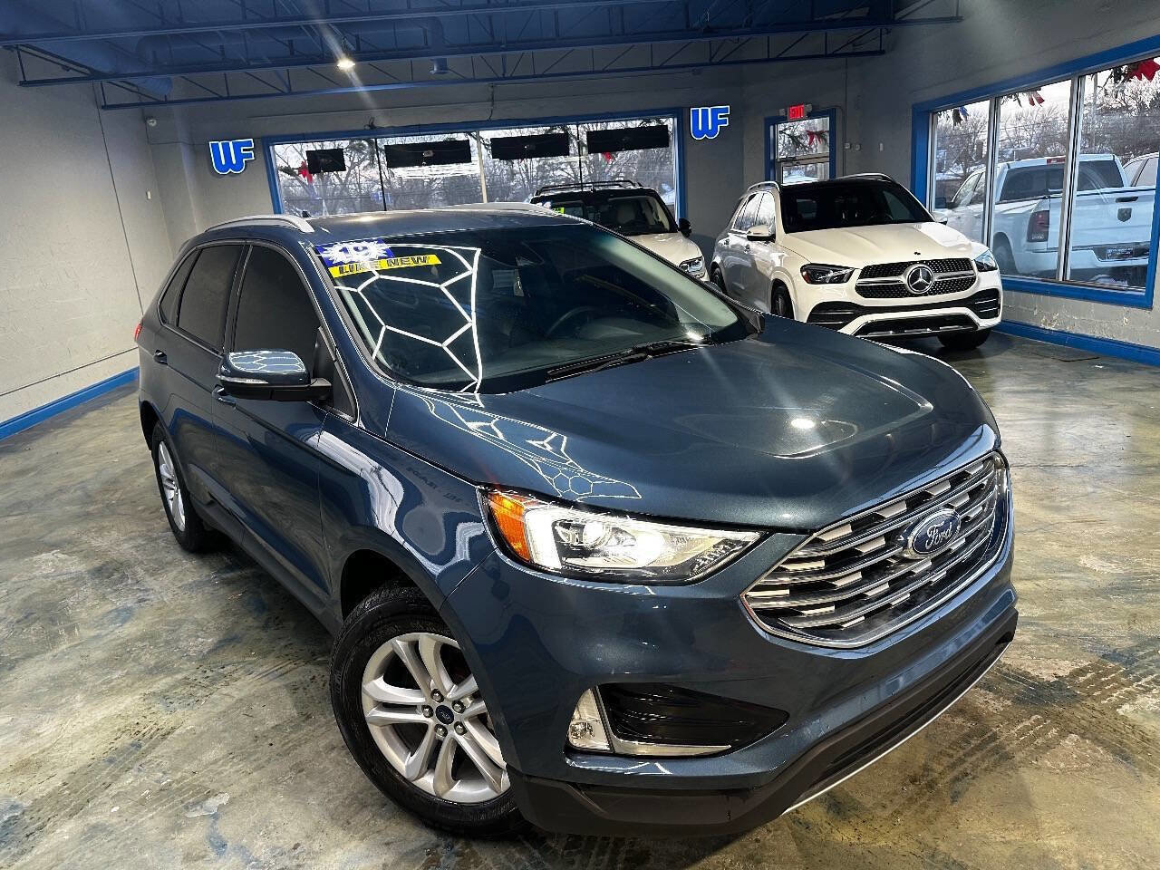 Used 2019 Ford Edge SEL w/ Equipment Group 201A image 4