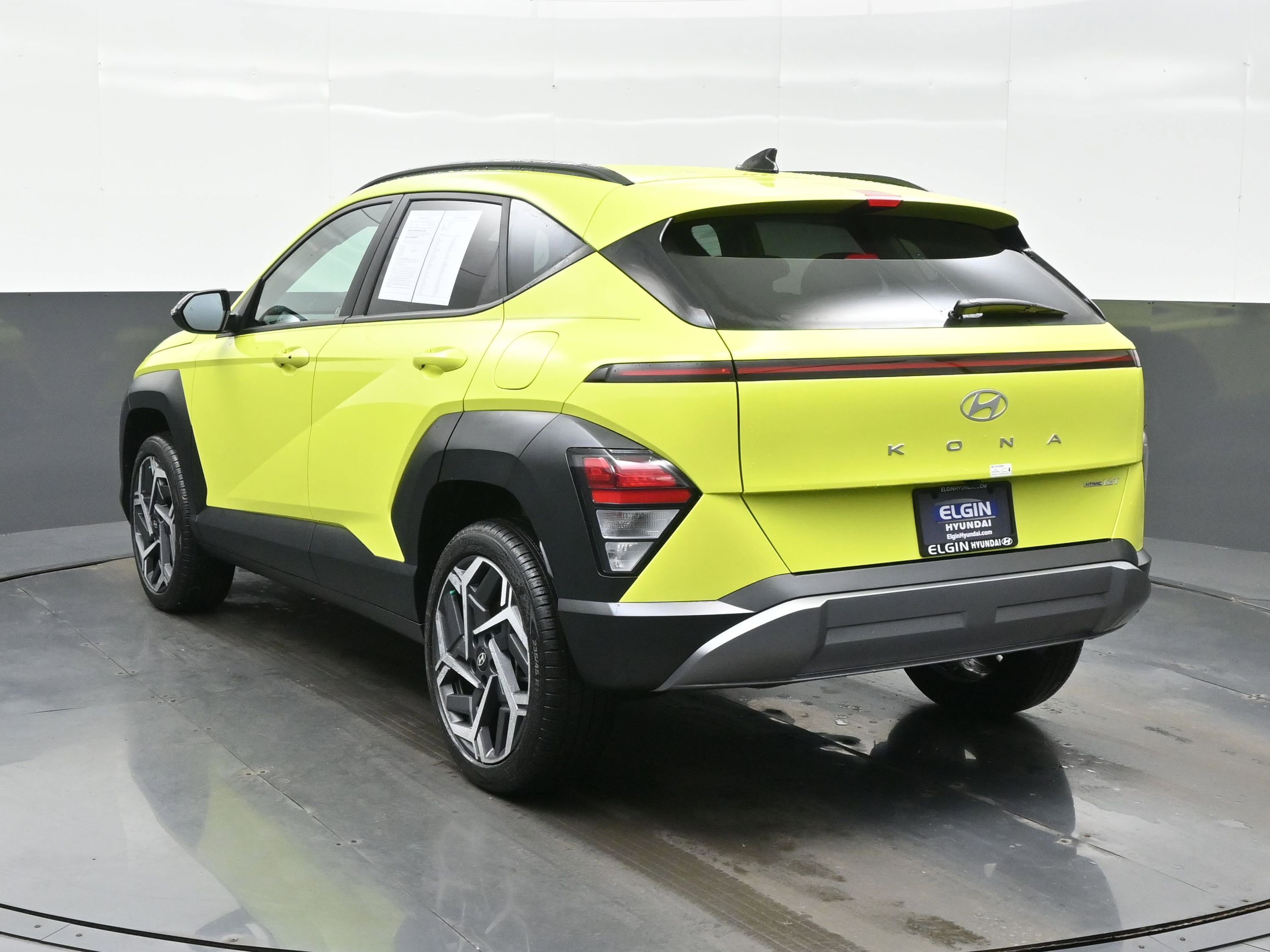Certified 2026 Hyundai Kona SEL Premium image 4