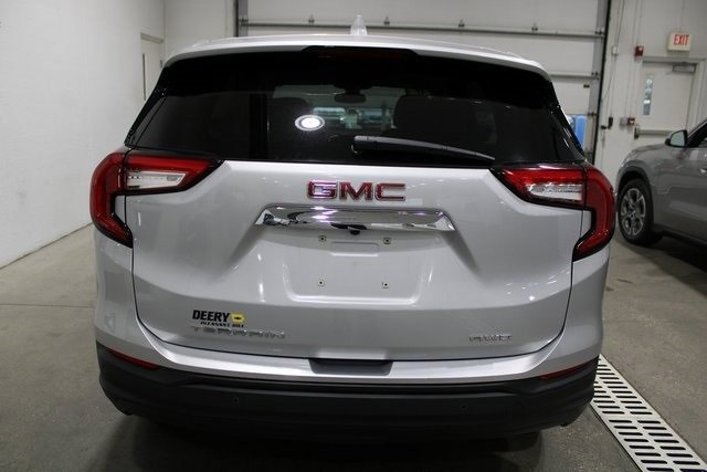 Used 2022 GMC Terrain SLE w/ Fleet Convenience Package image 20