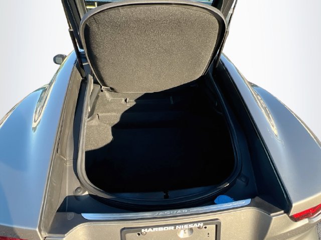 Used 2018 Jaguar F-TYPE Coupe RWD image 18