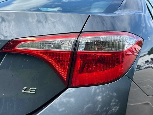 Used 2015 Toyota Corolla LE Premium FWD image 14